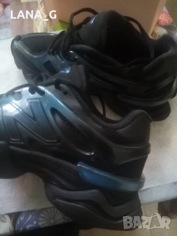 New Balance 9060 дамски маратонки , снимка 2 - Маратонки - 54361345