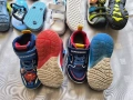Детски обувки, включващ сандали, маратонки, чехли тип "крокс" и пантофи., снимка 6