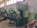 C-образна хидравлична преса (60 тона), снимка 1