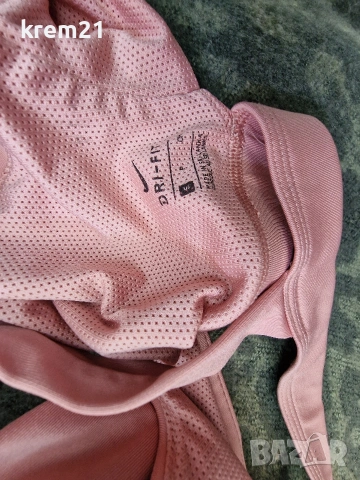 nike xs бюстие, снимка 7 - Спортни екипи - 54540923