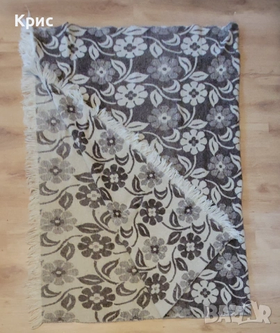 Ново вълнено ръчно-тъкано одеяло