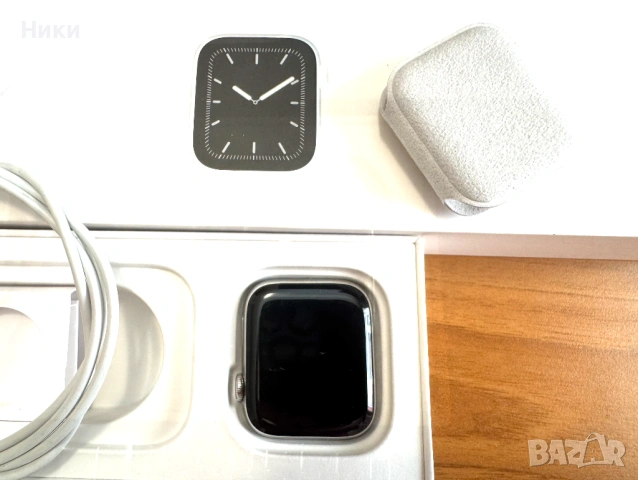 2 бр. Apple Watch series 5 - LTE + GPS - 44mm. WR 50m., снимка 2 - Смарт часовници - 54539230