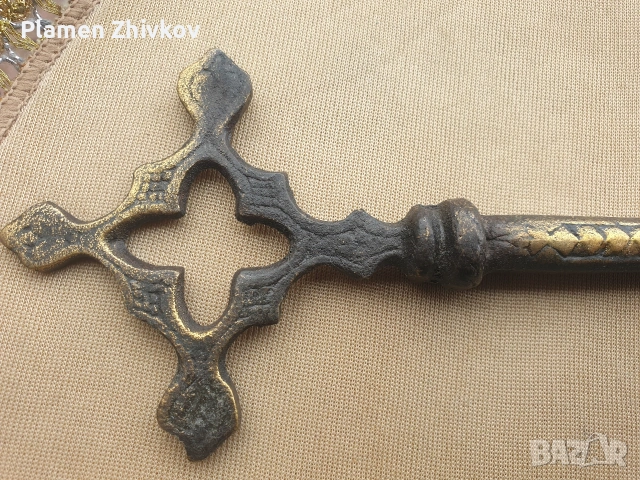 голям стар месингов ключ от манастирска килия, снимка 2 - Антикварни и старинни предмети - 54078826