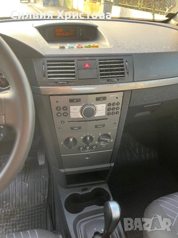 Opel Meriva, снимка 9 - Автомобили и джипове - 54600870