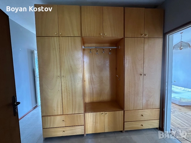 Дървен Гардероб, снимка 2 - Гардероби - 54749999