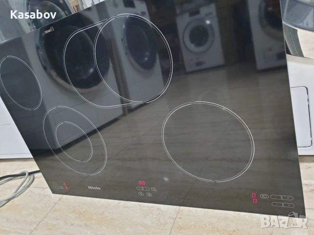 Miele KM552 - Керамичен Плот Котлони 4 зони за Вграждане Миеле, снимка 5 - Котлони - 54394782