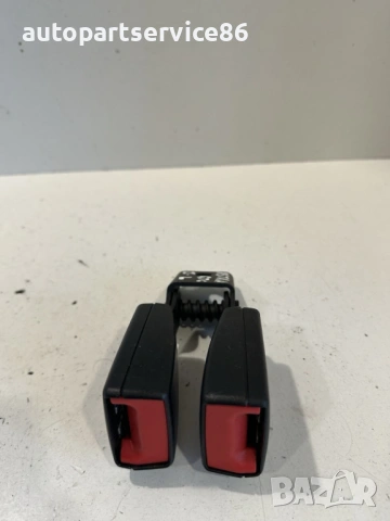 Закопчалка на заден предпазен колан за Vauxhall Astra J GTC (2014) 13354863