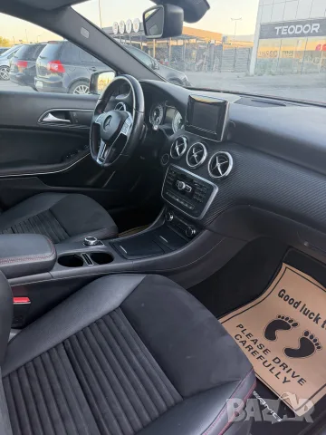 Mercedes-Benz A250 AMG 4MATIC, снимка 12 - Автомобили и джипове - 55341377
