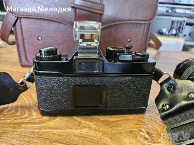 Ретро фотокомплект Revueflex SC1 + Обективи, Светкавица и Самоснимачка Haka Autoknips II, снимка 16 - Фотоапарати - 54710954