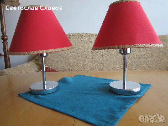 Малки настолни /нощни/ лампи с метални стойки и различни шапки, снимка 2 - Настолни лампи - 55567884