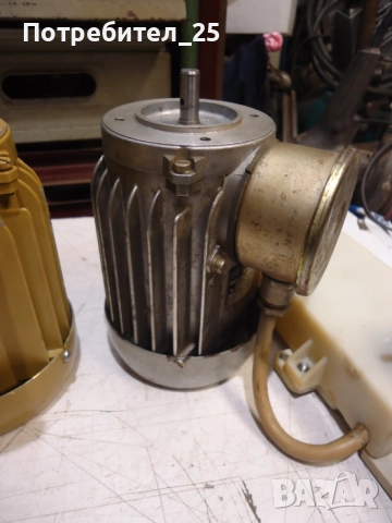 Монофазени  ел.мотори 40W - 1400об/м., снимка 12 - Електродвигатели - 51256271
