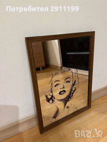 Картина огледало с Мерилин Монро