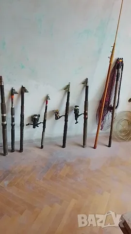 Въдици с и без макари