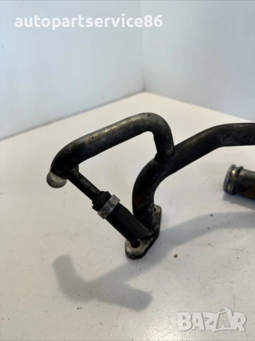 Маркуч за охлаждаща вода за Volvo XC90 2.4D 185HP D5 (2007), снимка 3 - Части - 54145484