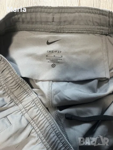 Oригинален мъжки панталон Nike, снимка 6 - Панталони - 54529483