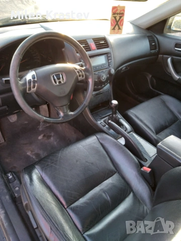 Honda accord , снимка 9 - Автомобили и джипове - 54841051