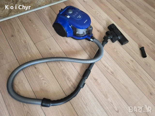 Прахосмукачка Samsung Air Track SC4300 – компактна и в отлично състояние, снимка 5 - Прахосмукачки - 55277089