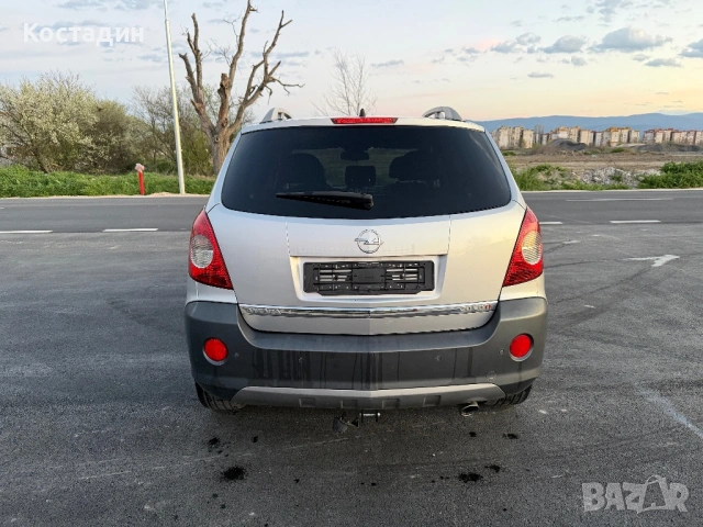 Opel Antara 2.0d 4x4 Автомат/Кожа, снимка 6 - Автомобили и джипове - 54209010