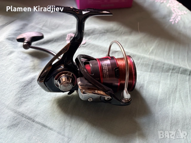 Продавам Daiwa fuego 3000 CXH, снимка 5 - Макари - 55242328