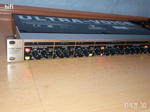 Микрофонен предусилвател / процесор Behringer Ultra-Voice Pro VX2000, снимка 4 - Други - 55429953