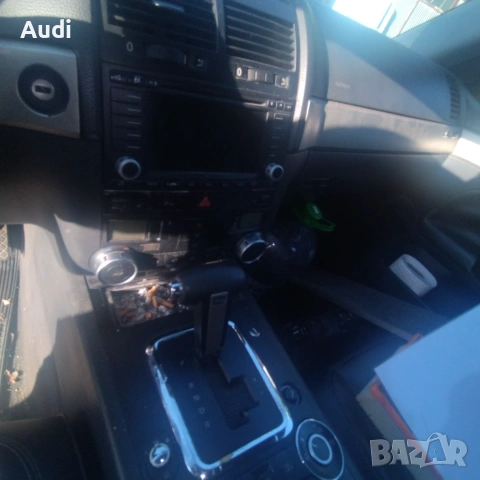 VW Tauareg 2004г 2.5 дизел 174h.p. НА ЧАСТИ, снимка 13 - Автомобили и джипове - 55002374