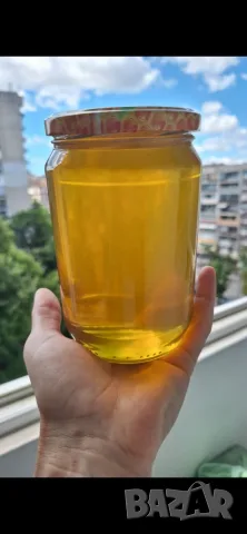 Натурален пчелен мед от акация