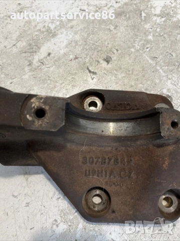 Държач/конзола за карданен вал за Volvo S60 2.0 TDI (2012) 30787842, снимка 2 - Части - 54145615