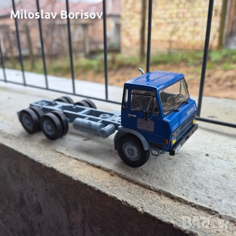 Berliet 2 броя в мащаб 1/43, снимка 10 - Коли, камиони, мотори, писти - 54019277