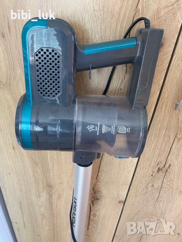 Вертикална прахосмукачка Rohnson 800W използвана, снимка 4 - Прахосмукачки - 54420263