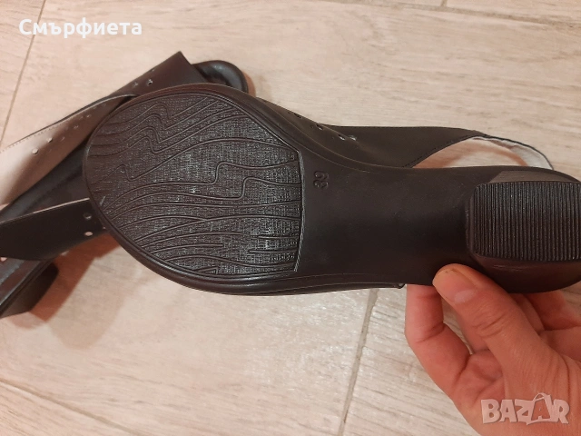 Нови сандали и обувки , снимка 9 - Дамски обувки на ток - 54797339