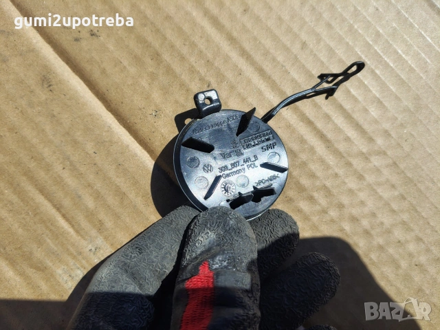 Капачка за Кука Задна Броня 3G9807441B Volkswagen Passat B9 1.5 eTSI 150кс 2024г Бензин, снимка 2 - Части - 54973059