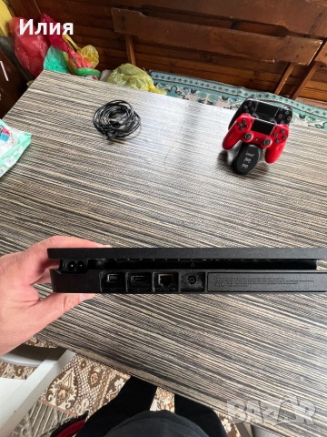 Play Station 4slim 1 tb, снимка 4 - PlayStation конзоли - 54643391