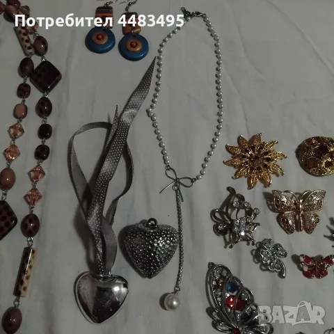 Дамски бижута , блошки, снимка 3 - Бижутерийни комплекти - 55480998