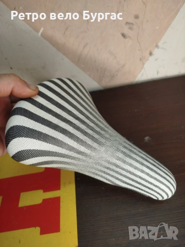 Нови италиански ретро седалка за велосипед Колело цена за брой , снимка 6 - Части за велосипеди - 54103363