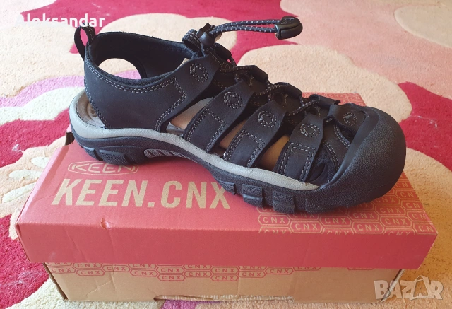 Нови сандали Keen Newport черни 40.5 номер 
