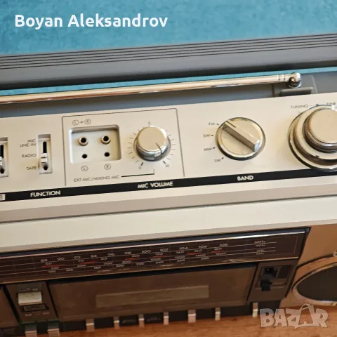 Двукасетъчен радиокасетофон Sanyo M-W25K (1983г.), снимка 9 - Радиокасетофони, транзистори - 55694894