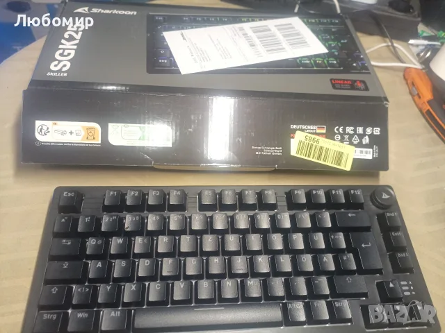 Геймърска клавиатура Sharkoon Skiller SGK25 RGB, 75% оформление, гореща замяна, смазани , снимка 2 - Клавиатури и мишки - 55583304