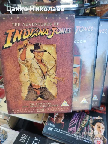 Продавам ДВД оригинали на "Кръсника и Индия а Джоунс" , снимка 2 - DVD филми - 55411363