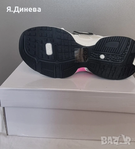 Спортни дамски маратонки , снимка 4 - Маратонки - 54271537