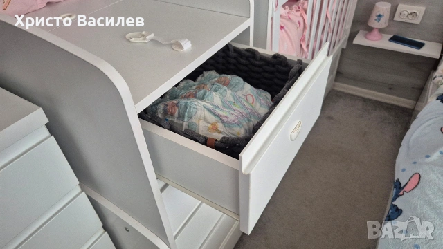 БЕБЕШКА КОШАРА ИЗИ БЯЛА С ГОЛЯМ ПОВИВАЛНИК, снимка 3 - Кошарки - 55221835