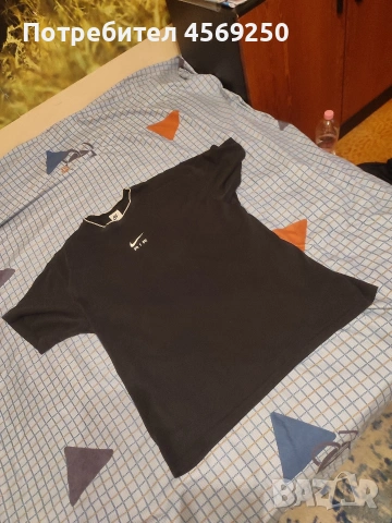 Мъжка тениска Nike Air / Найк Еър, размер М, черна – Оригинал, снимка 2 - Тениски - 54962819