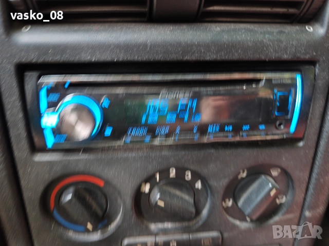 Pioneer deh 5800 bt Авто , Радио, CD плеар, снимка 3 - Аксесоари и консумативи - 55069187