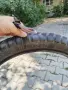 Продавам ендуро гума на немската марка Heidenau 90/90/21 , снимка 1