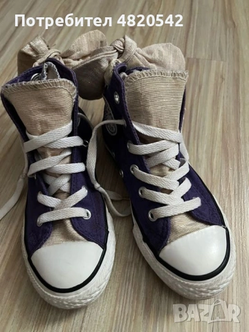 Кецове на марката CONVERSE