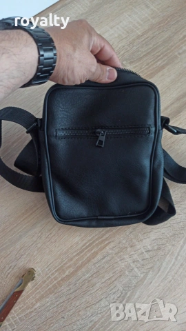 Armani Exchange Нова Мъжка Кожена Черна Чанта Армани , снимка 3 - Чанти - 55171915