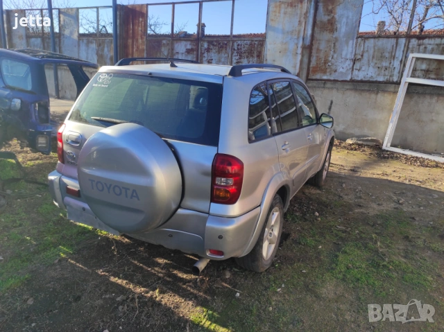 Toyota RAV 4 2.0 D4D 116кс 2004г facelift на части, снимка 7 - Автомобили и джипове - 54177754