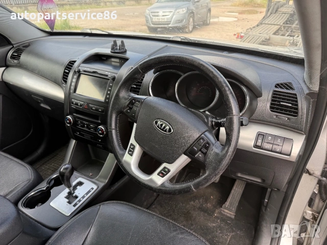 на части Kia Sorento 2.2 crdi automatic 2011, снимка 9 - Автомобили и джипове - 54760227