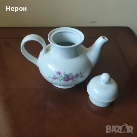 Порцеланов чайник, снимка 4 - Декорация за дома - 55255949