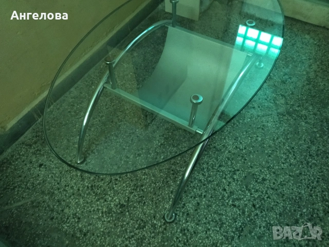 Маса за хол с стъклен плот, снимка 4 - Маси - 55154566