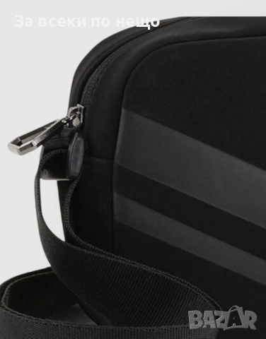 PUMA Classics Small Crossbody Bag Black Дамска Черна Чанта С Дълга Дръжка За През Рамо Код P2618, снимка 2 - Чанти - 54934301